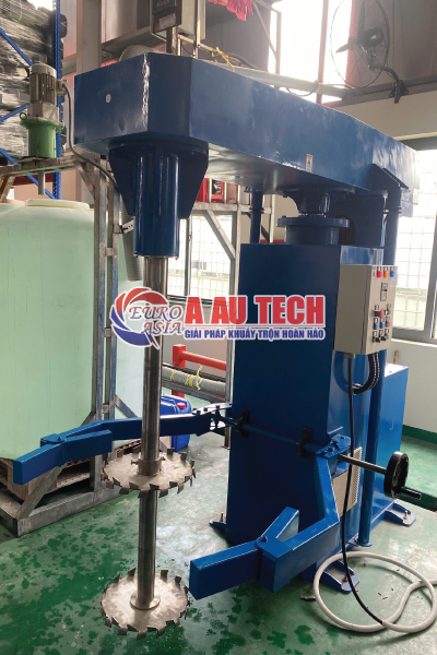 M&aacute;y khuấy h&oacute;a chất 2000L