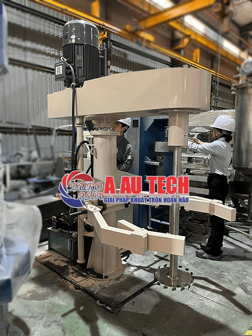 máy khuấy sơn tay kẹp thùng 30hp 500 lít