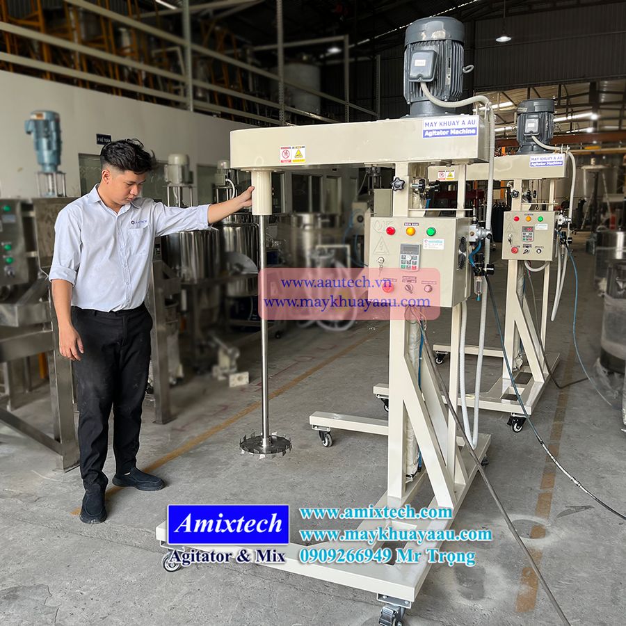 máy khuấy thùng nhựa IBC 1000 lít