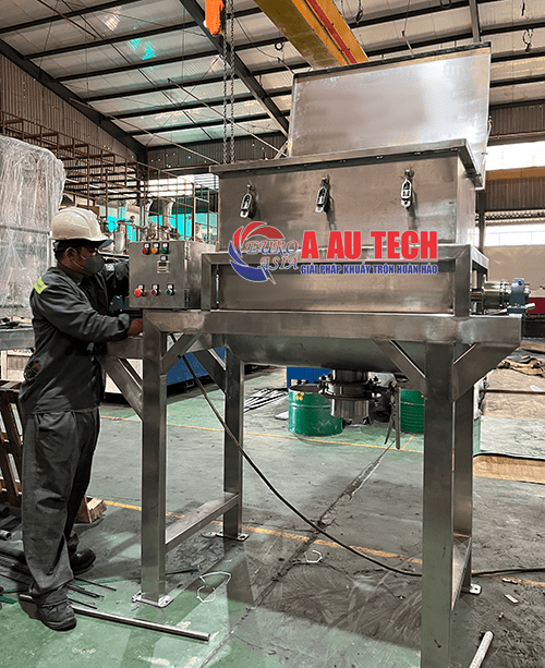 máy trộn thực phẩm 200kg nằm ngang 3
