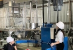 Có nên đầu tư máy nghiền dung môi giá rẻ cho ngành hóa chất?